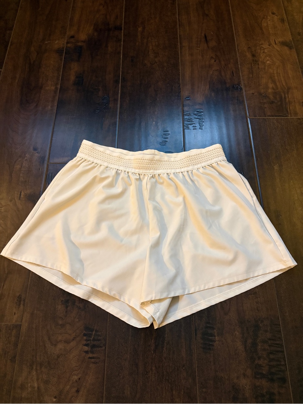 Beverly Hills Polo Club Athletic Shorts | Cream | Size Large - Picture 5 of 6